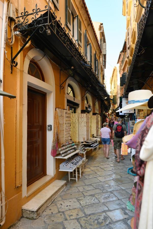 The In Town Apartment - With A Private Terrace Corfu  Exterior foto